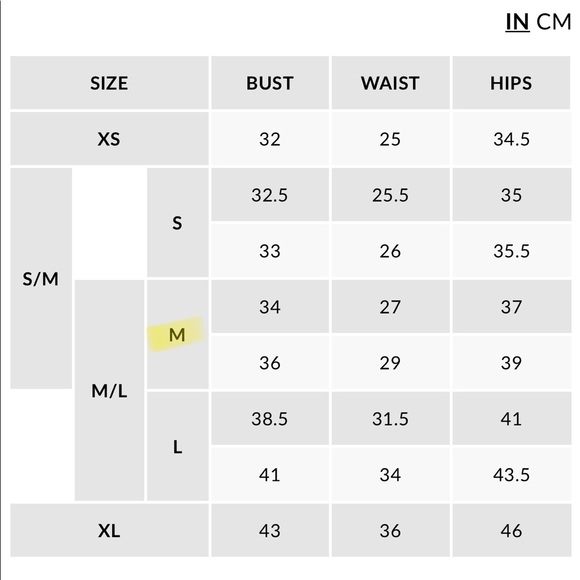 💛Boohoo Bodycon Dress - Picture 6 of 8